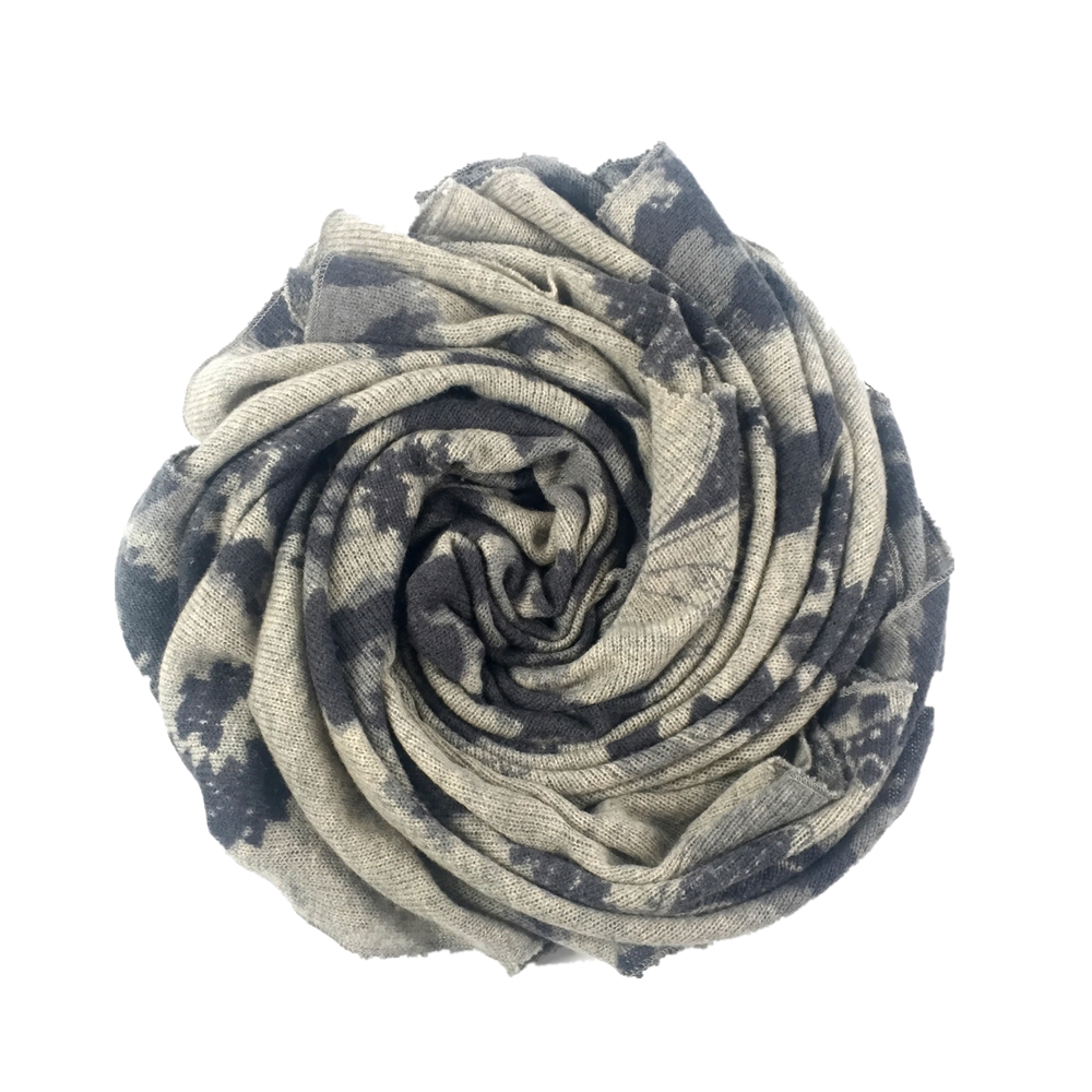 Best-selling-Cashew-flowers-square-winter-fashion (3).jpg