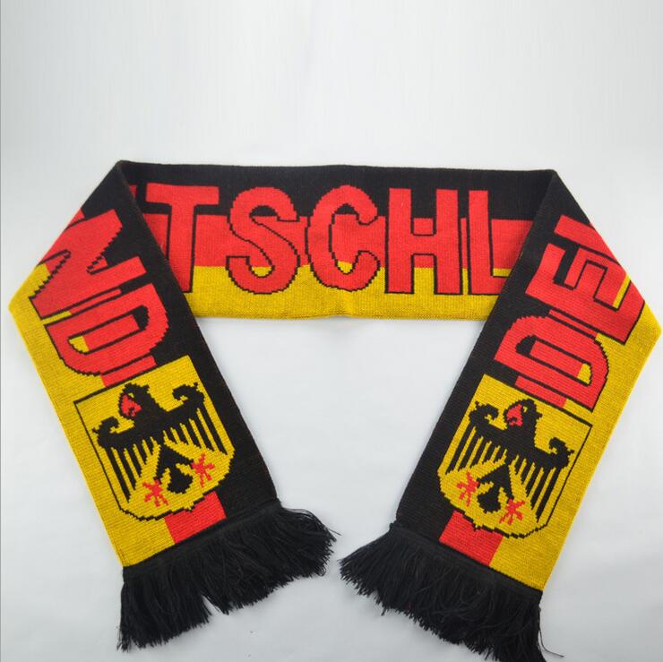 High-quality-Custom-100-acrylic-football-club (1).jpg