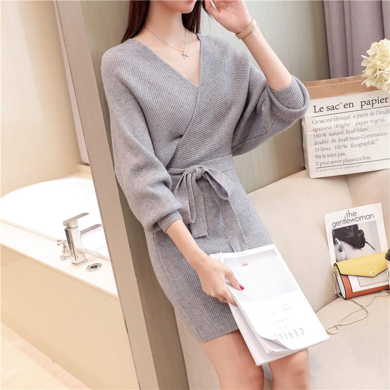 Korean-women-knitting-pattern-sweater-dress-2018 (2).jpg